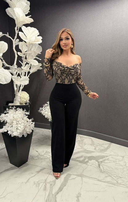 🎀 Bety  Off Shoulder Long Sleeve Lace Jumpsuit