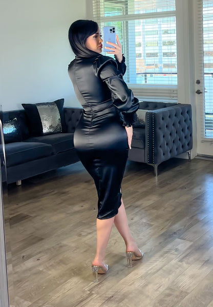 VESTIDO SATÉN DASHA