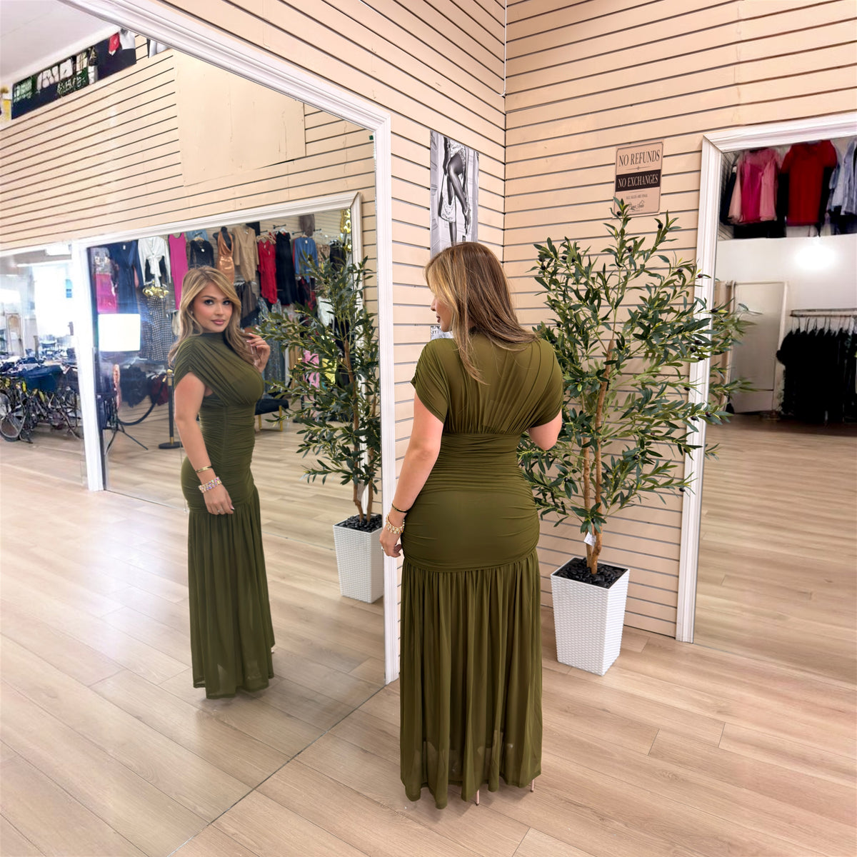 Yanely Maxi Dress