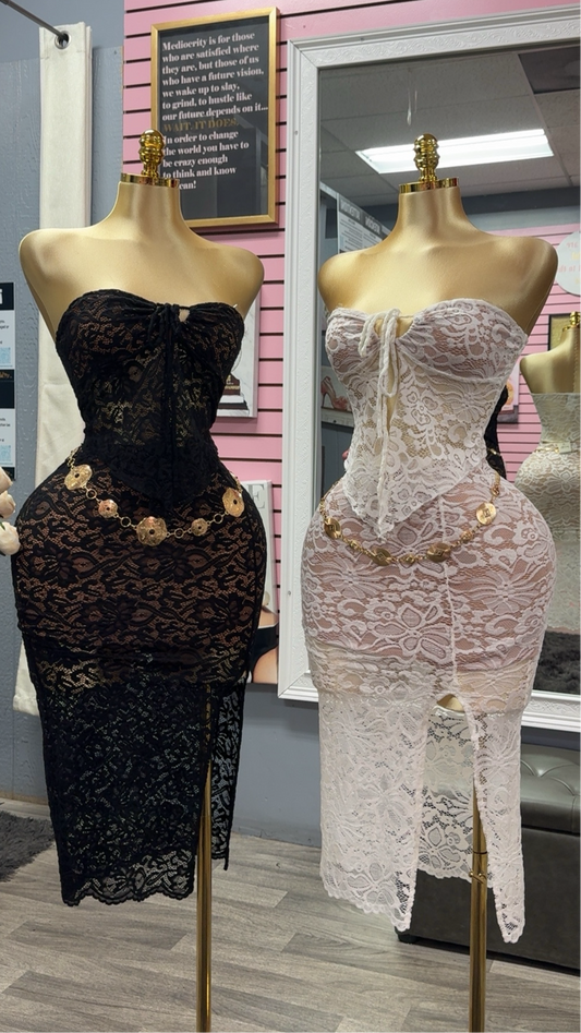 Conjunto de encaje de dos piezas (no incluye el cinto)