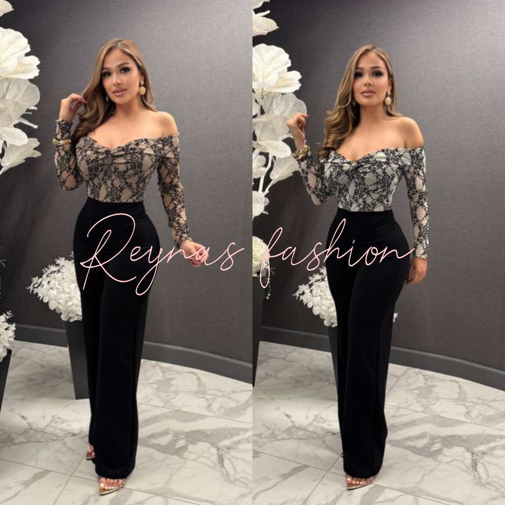 🎀 Bety  Off Shoulder Long Sleeve Lace Jumpsuit