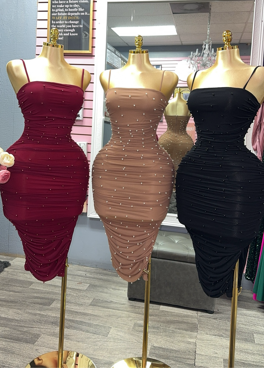 VESTIDO DE MALLA PERLA